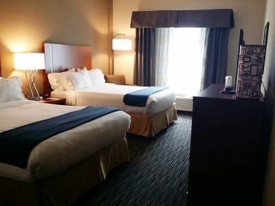 Holiday Inn Express Hotel & Suites York By Ihg Exterior photo
